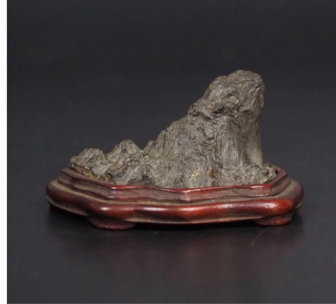 送料無料　水石愛好家蔵品放出 ミニ古い珍石　2.6ｃｍ　木台座付