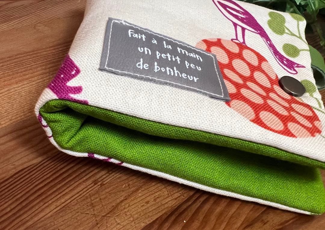 ご相談中① ボックスサイズティッシュ　携帯ケース　⌘ ファンキー猫さん　生成り