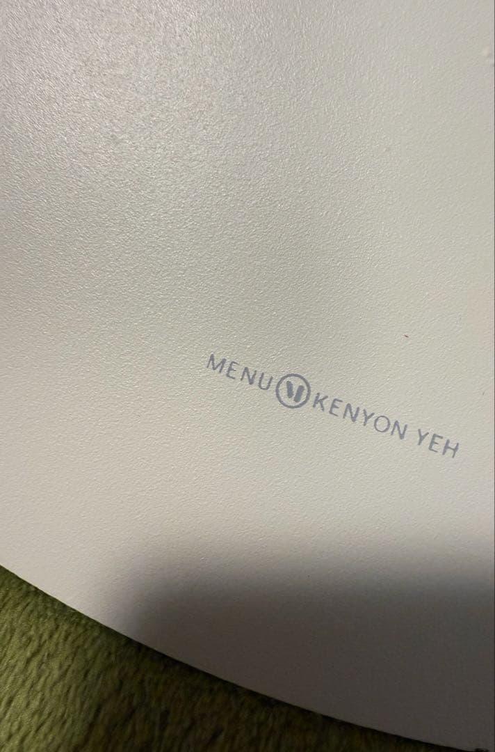 menu Yeh Wall Table Lowヤーウォールテーブル　ライトグレー