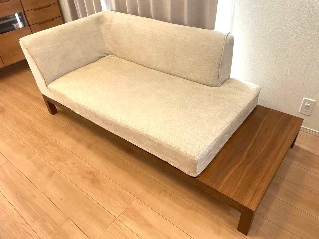 藤栄　ベスパカウチ　サイドテーブル付 きソファー　FIS