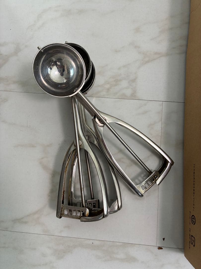 送料無料　調理用　ステンレスレードル　5本より販売　業務用　飲食店