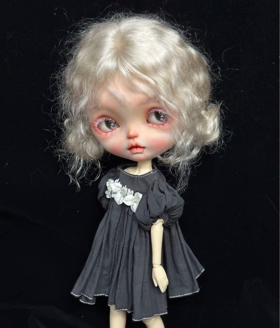 カスタムブライス 海外作家様 人形 猫目 アルビノ きれい 特別 カスタムドール