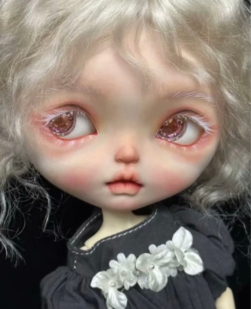 カスタムブライス 海外作家様 人形 猫目 アルビノ きれい 特別 カスタムドール