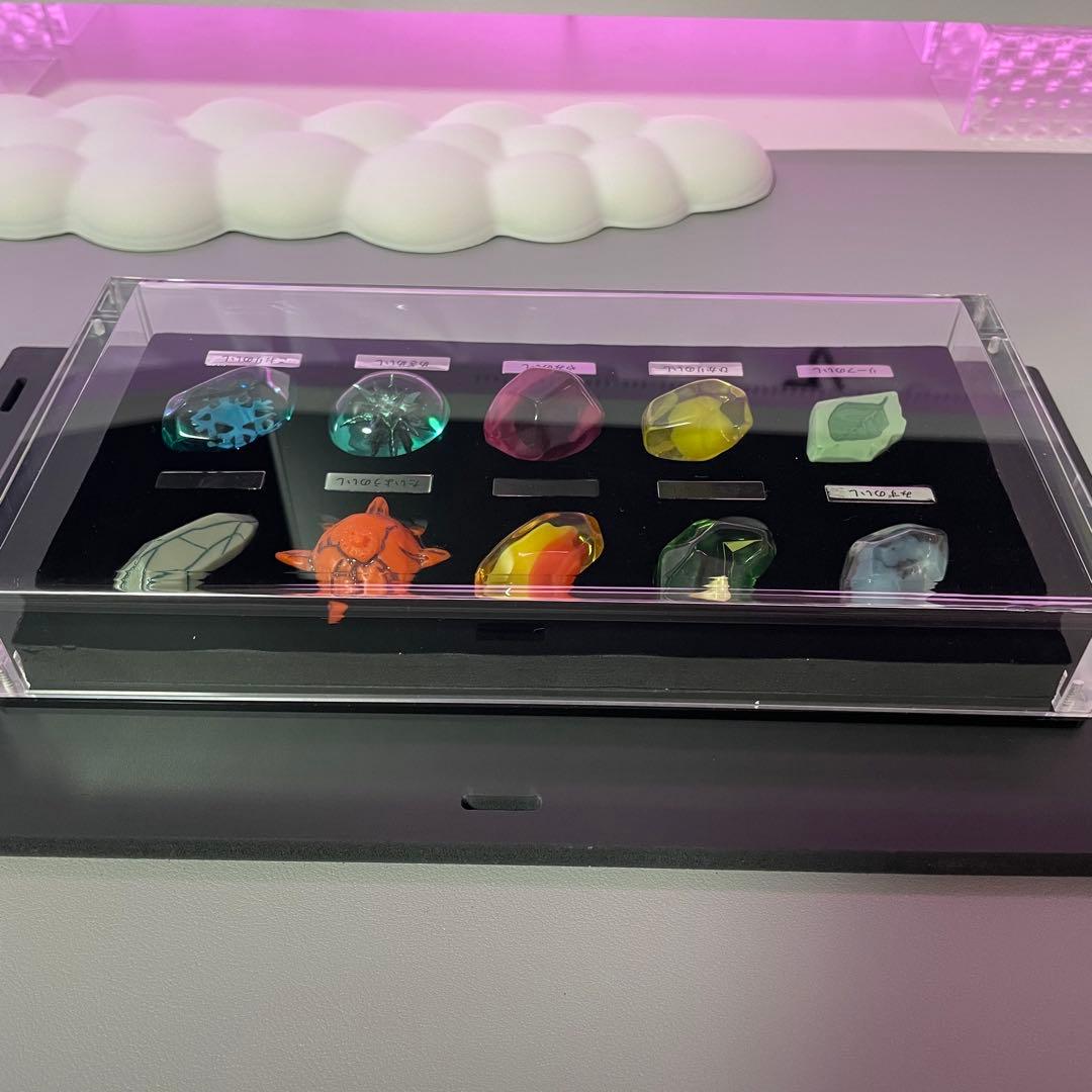 ポケモン 進化の石 ミニ標本 - メルカリ