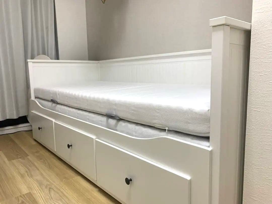 HEMNES ヘムネス ベッド ホワイト 引き出し付き（引取り可能）