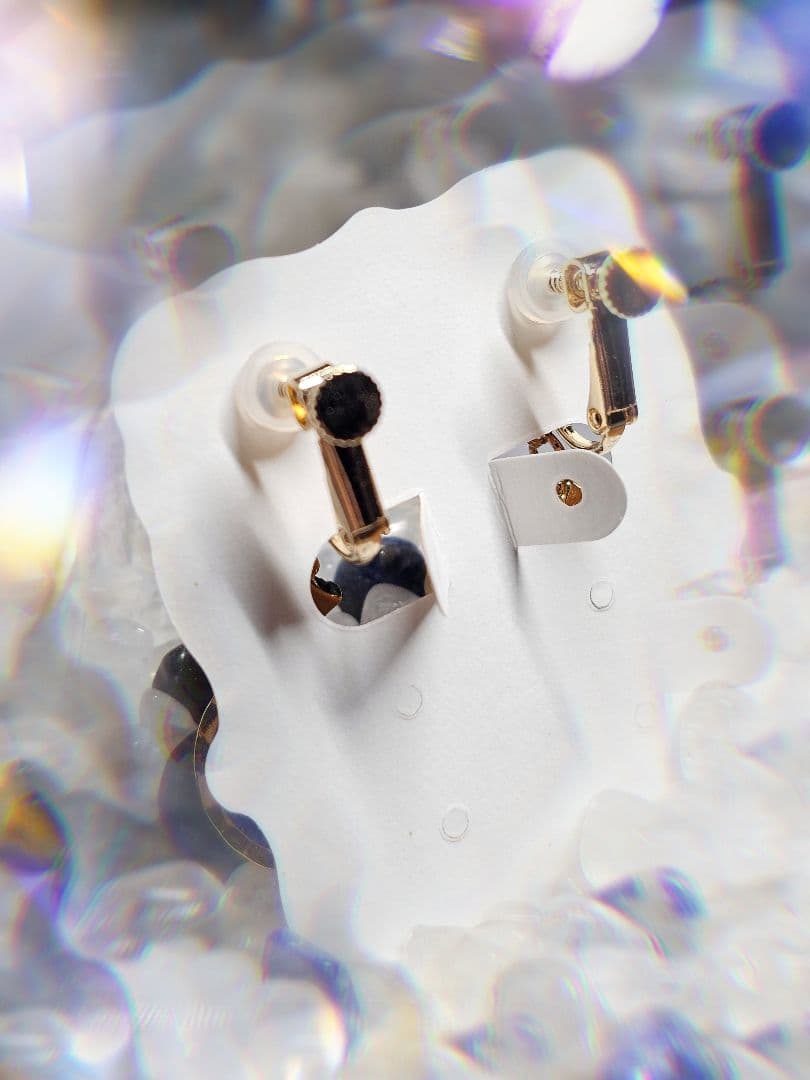 優★Ｎｏ1580 イヤリングK16GP★ダイクロ＆レジン宝石型・サークル