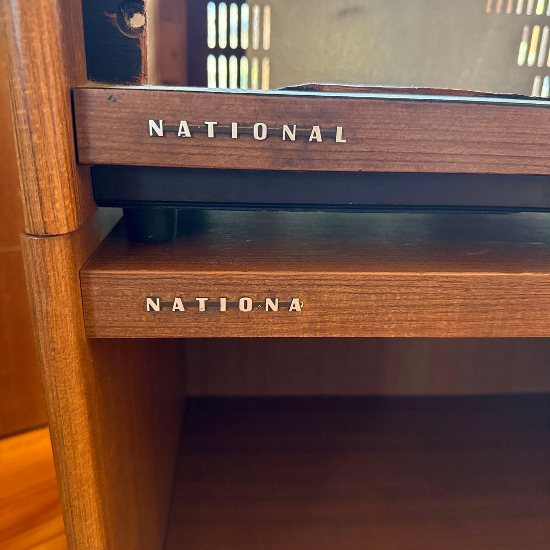 National レトロ　テレビ台