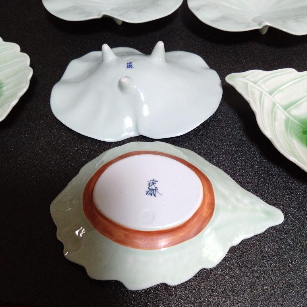 未使用 波佐見焼 光琳窯 葉型 3点脚銘々皿3枚 リーフ型3枚　お祝い