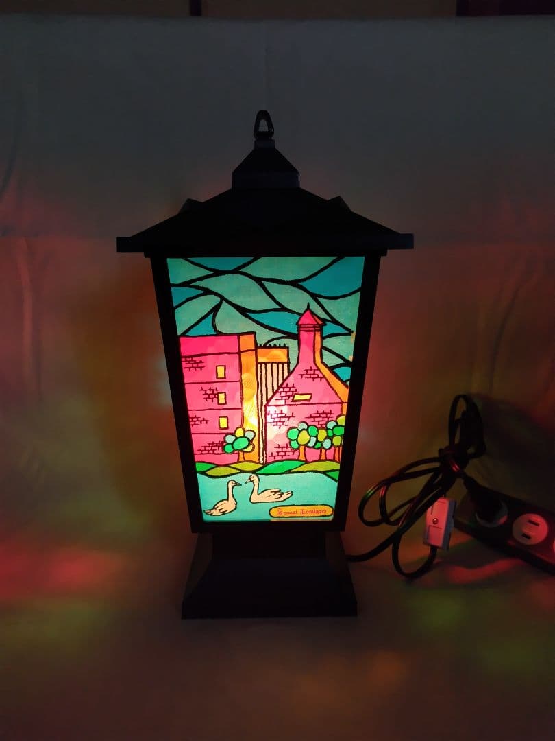 ニッカランタン　ウィスキー ステンドグラス 電気スタンド 昭和レトロ