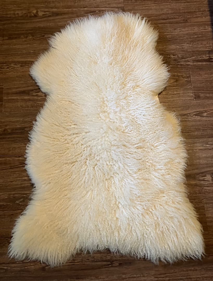 北欧羊のシープスキン