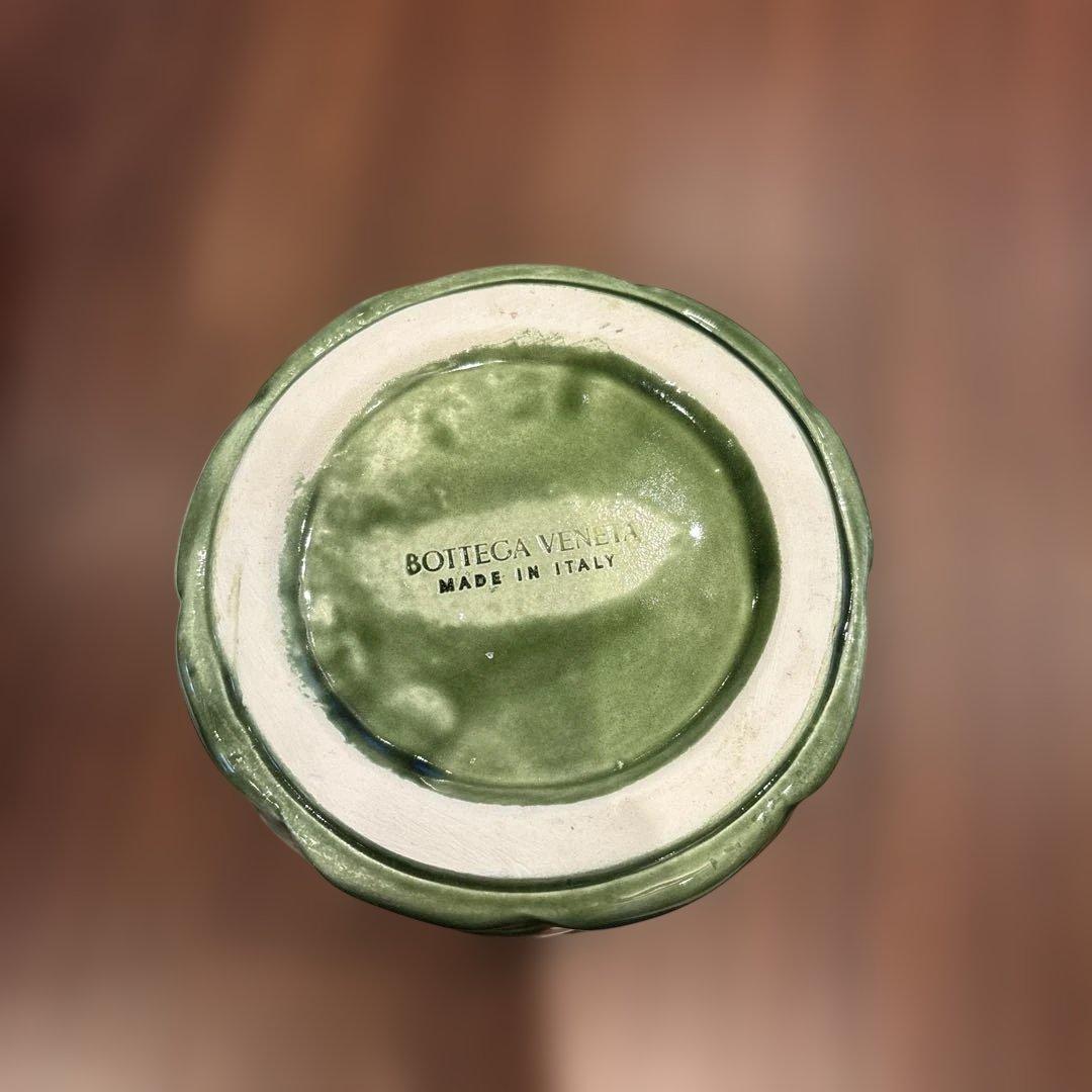 非売品】Bottega Veneta グリーン 陶器 花瓶 フラワーベース - メルカリ
