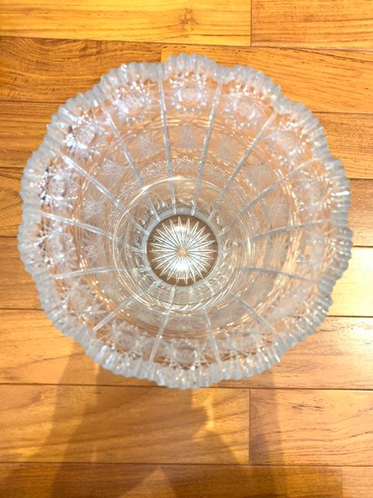 値下げしました！ボヘミアグラス　花瓶　16×20.5cm