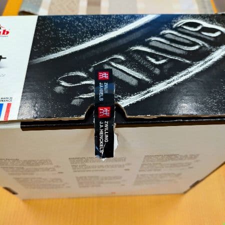 【新品、人気色】staub 両手鍋 チェリー 3.8L　24cm