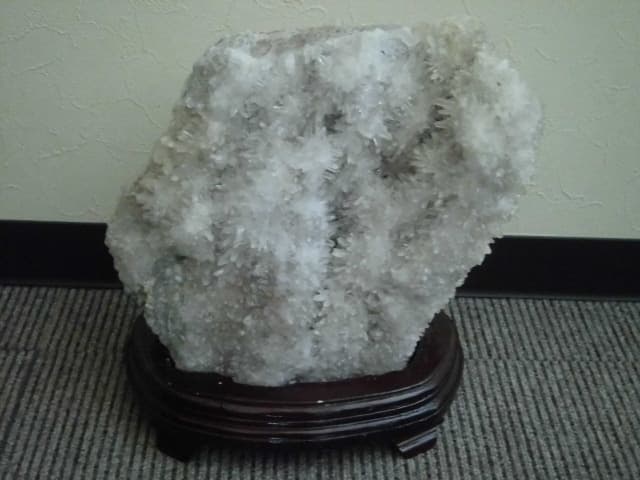 水晶クラスター原石　台座付　パワーストーン　浄化8800g