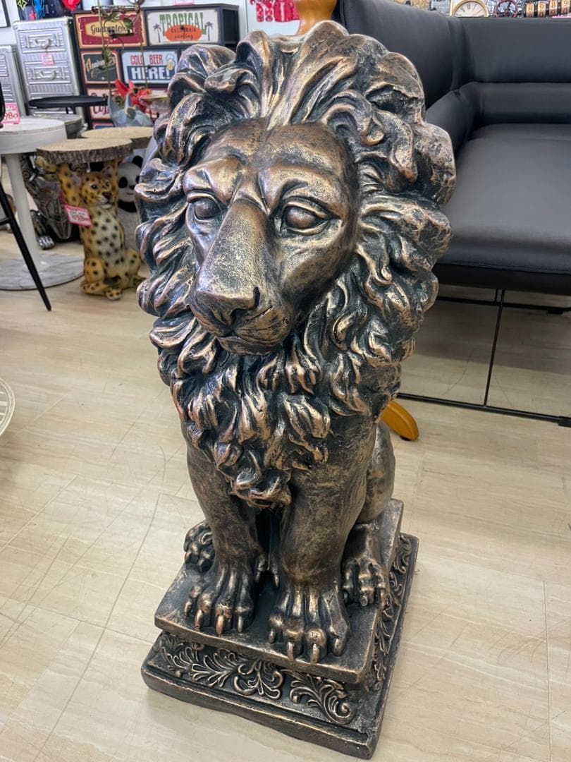 ガーデンオブジェ　ライオン　クラウン　ヨーロピアン　園芸　アンティーク　置物　庭