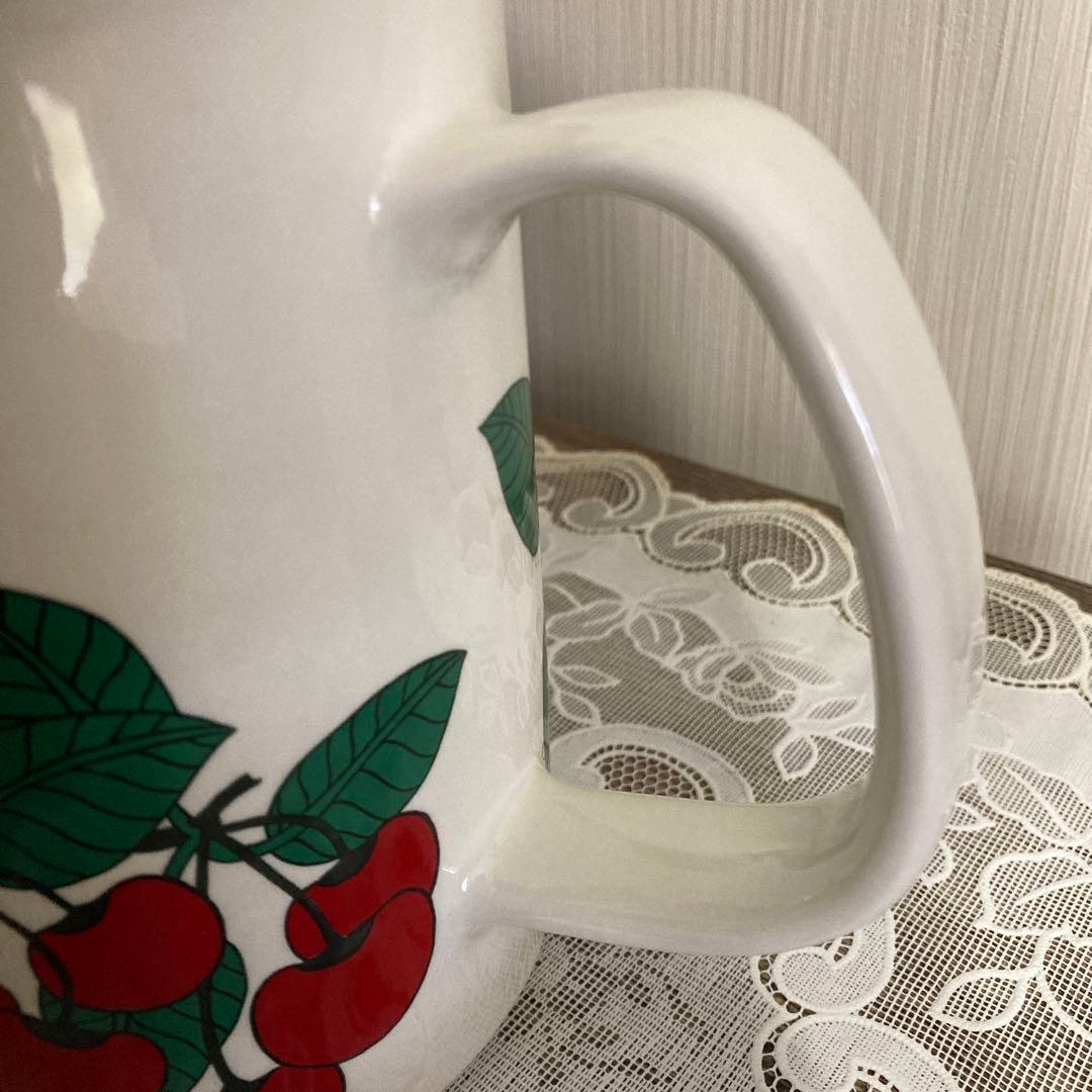 アラビア　キルシッカ　ピッチャー