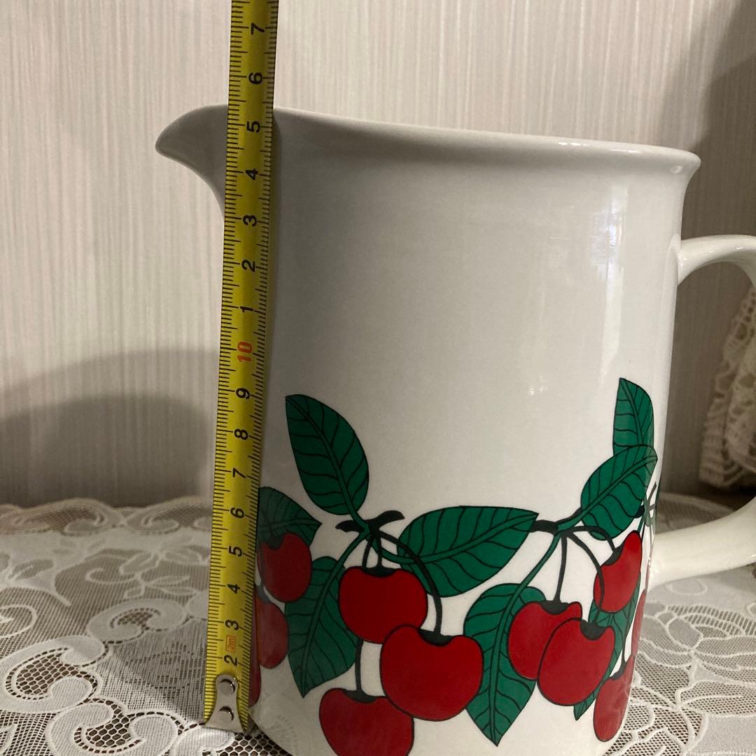 アラビア　キルシッカ　ピッチャー