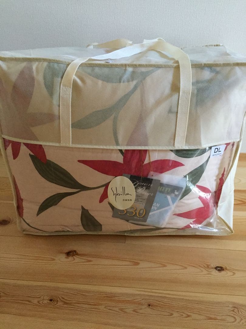 冬用 新品【シビラ】羽毛布団（190×210）ダブル（フローレス）ベージュ