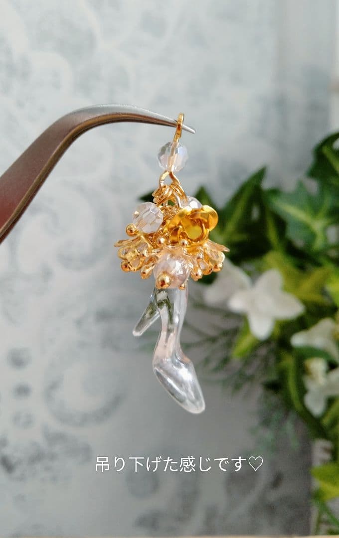 商談中です】ハンドチャーム❁シンデレラ❁ゴールド
