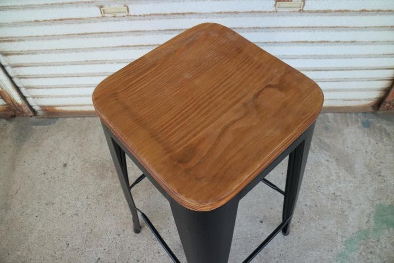 ☆送料無料☆ カウンターチェア / バーチェア / スタッキング / 金属製