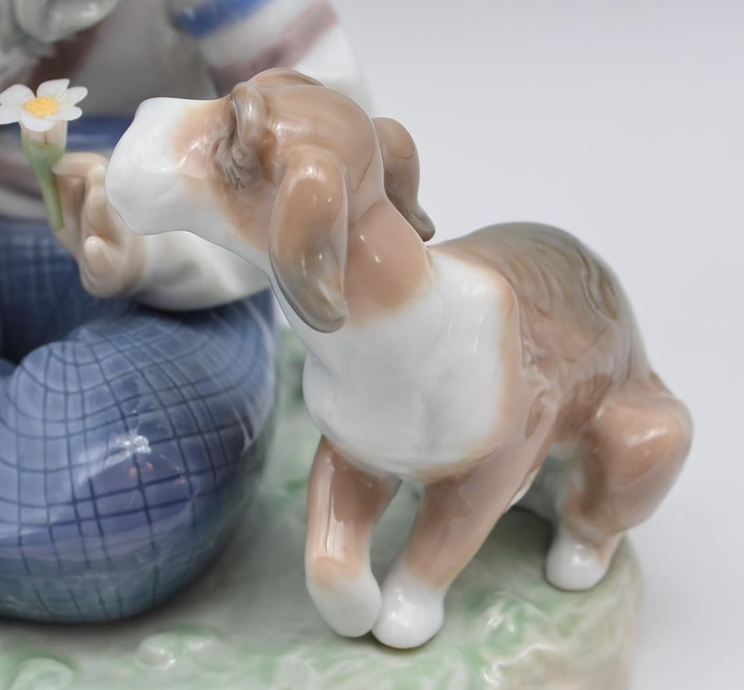 彼女もそうでありますように　＃5450　★リヤドロ　スペイン　ご成約済み