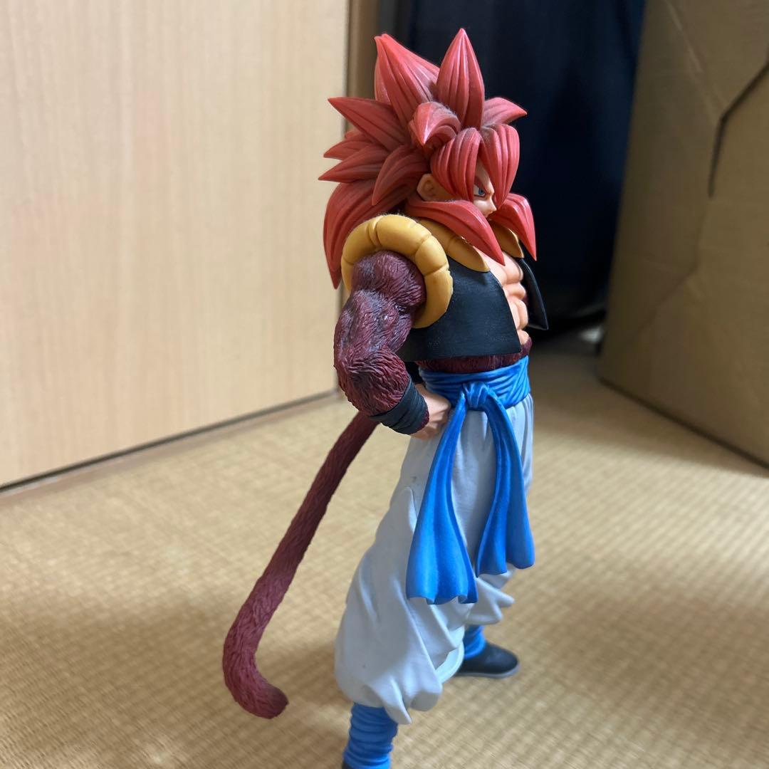 ドラゴンボール フィギュア グレイテストサイヤン 超サイヤ人4ゴジータ
