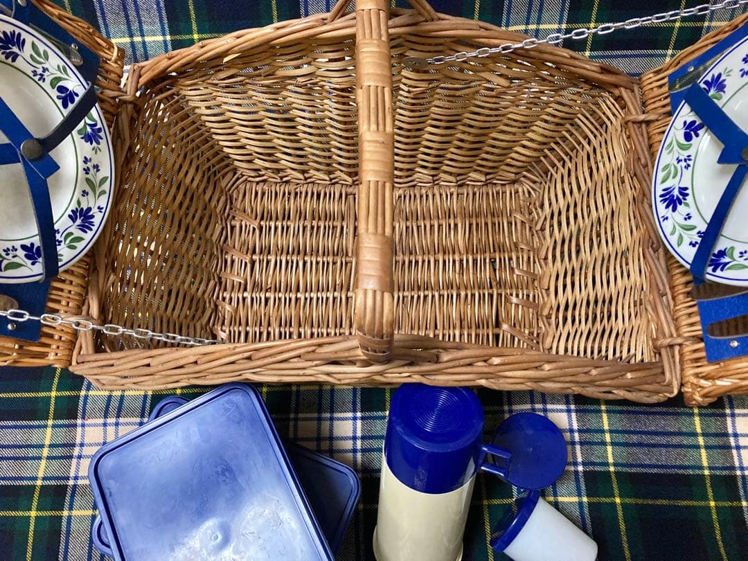 OPTIMA ピクニックバスケット(4人用不足品あり)