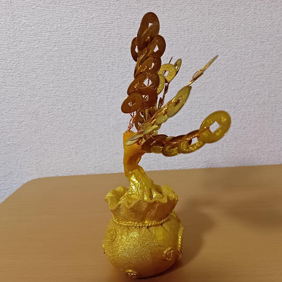 金のなる木 縁起物　インテリア置物 招福 お祝い 風水 財産運向上 招福開運