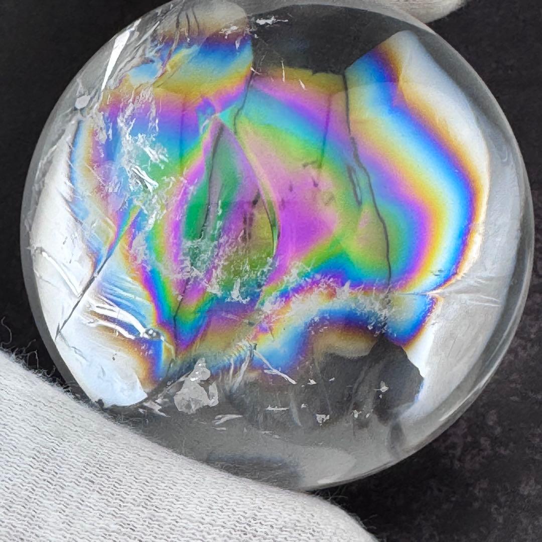 M-12虹入り水晶スフィア　アイリスクォーツ　天然石　クリスタル　パワーストーン