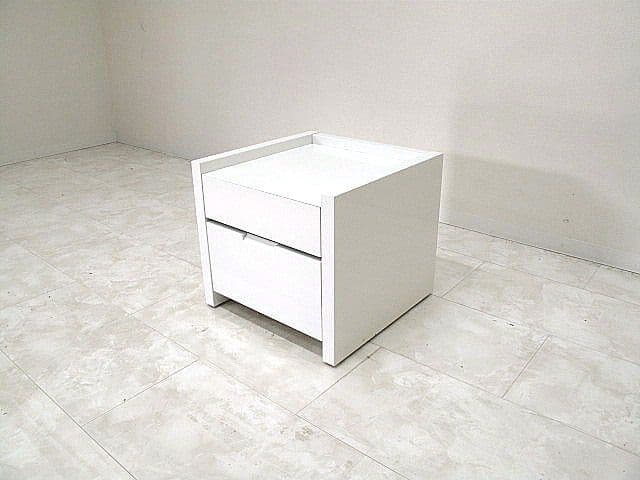 【展示品】シモンズ ナイトテーブル 　　ベッドサイドテーブル サイドチェスト