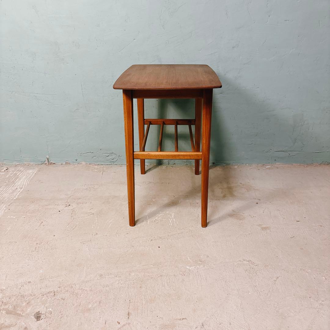 デンマーク　チーク材　サイドテーブル　北欧家具　北欧ビンテージ