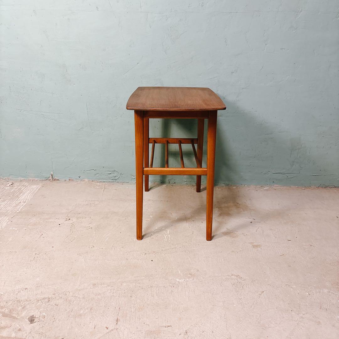 デンマーク　チーク材　サイドテーブル　北欧家具　北欧ビンテージ