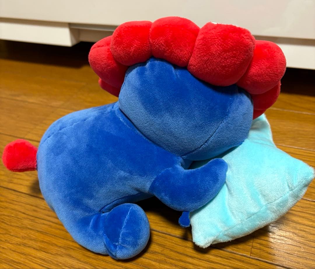 大阪・関西万博2025会場限定　ミャクミャク　おやすみ　ぬいぐるみ