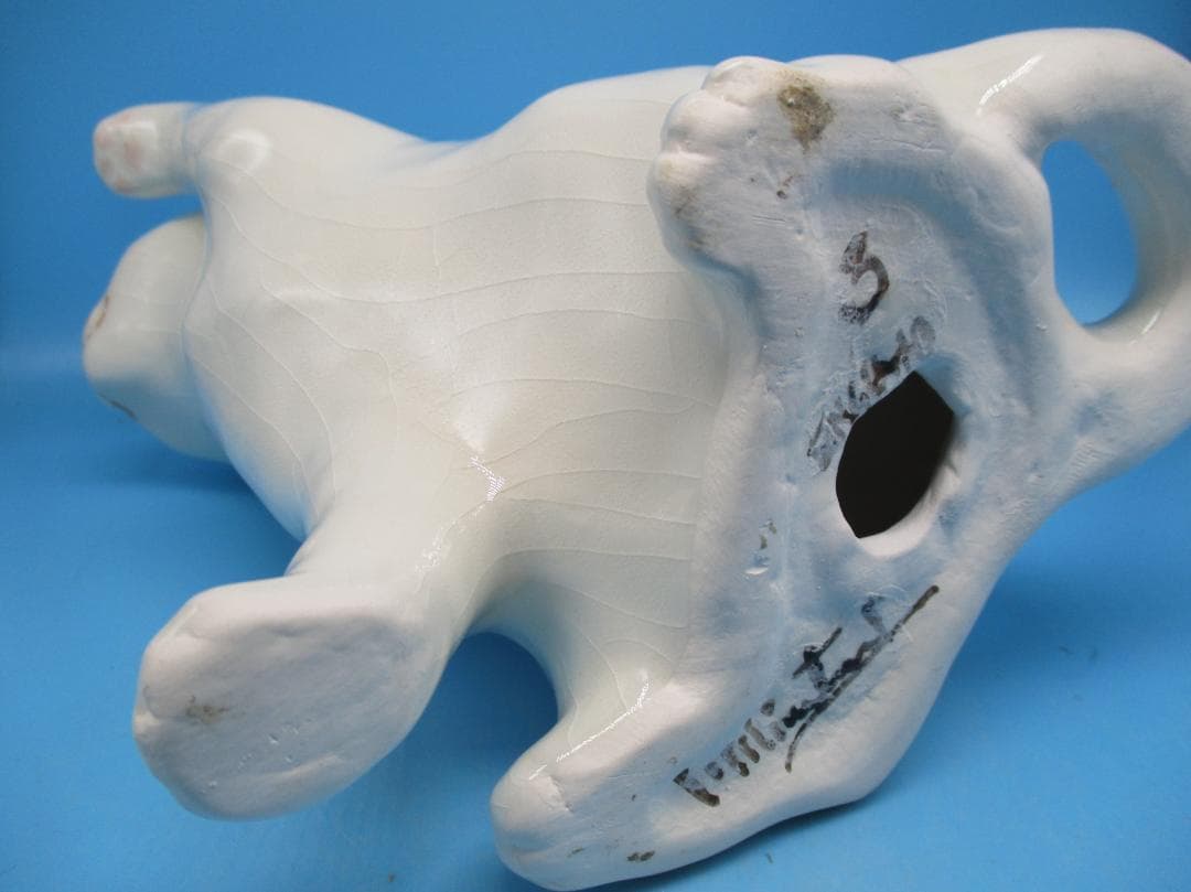 ブルーの目の白猫 ウィンスタンレイ ケンジントンキャット サイズ3 NO3