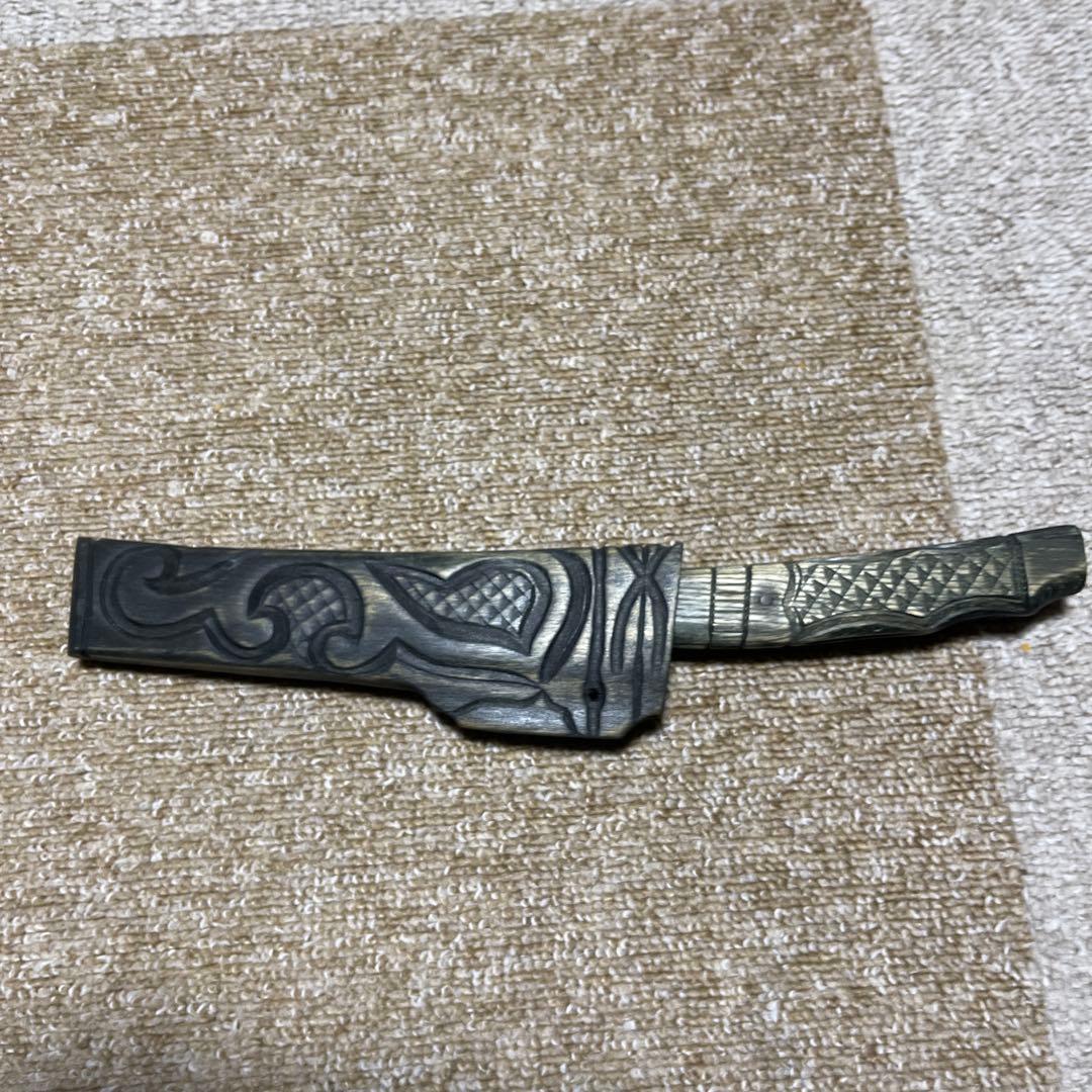 ゴールデンカムイ　マキリ　アイヌ　魔切り