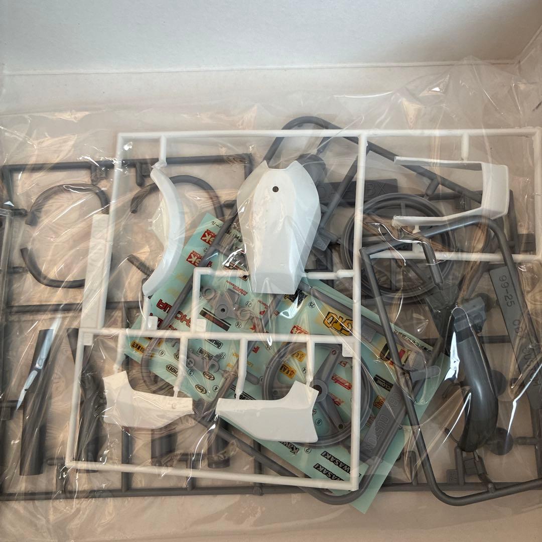 青島CBX改 プラモデル 絶版。 - メルカリ