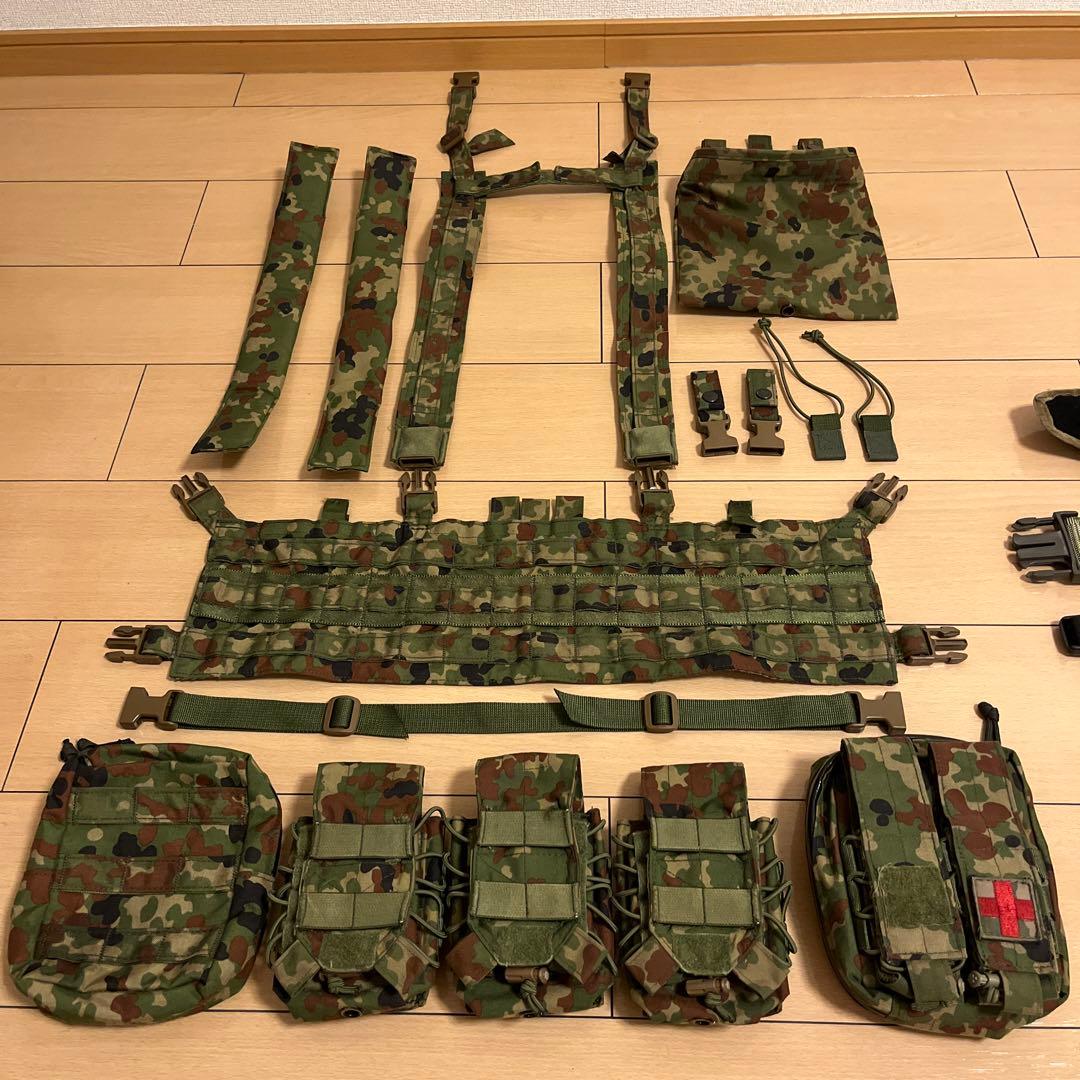 チェストリグ アグレッサーグループ 陸自迷彩 - メルカリ