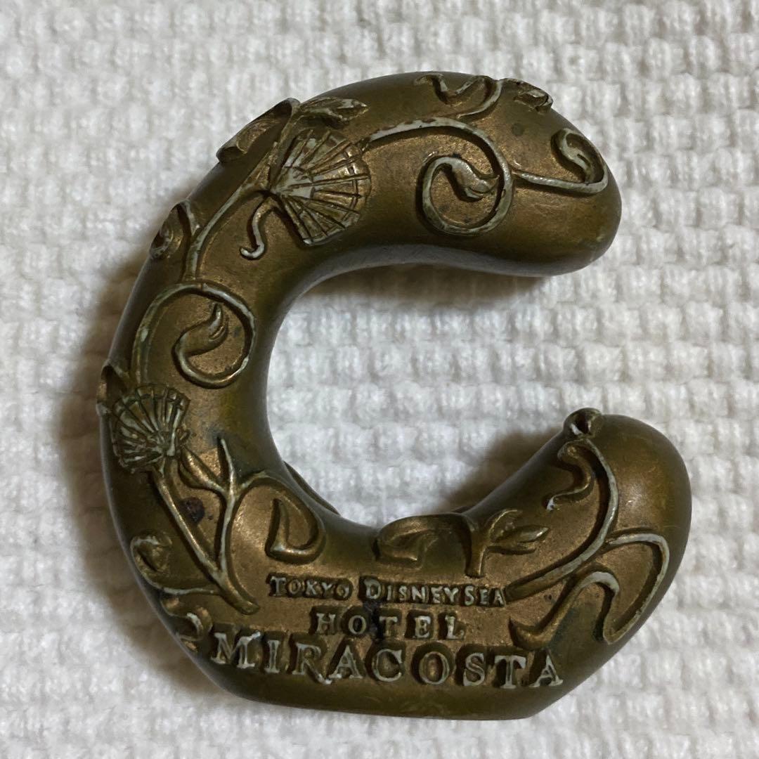 ディズニーランドオルゴール指輪ミラコスタナフキンホルダー5周年パンフレット缶5点