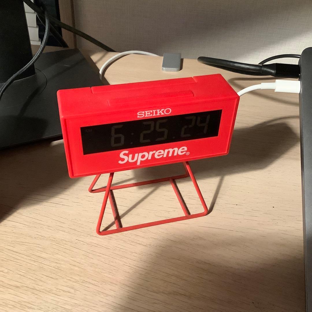 インテリア時計 Supreme / Seiko Marathon Clock \"Red\"