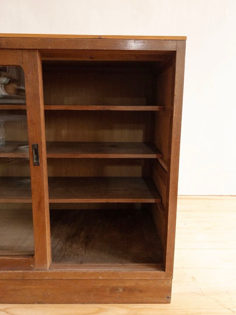 ガラス棚　木製　収納棚　引き戸　古道具　古家具　アンティーク