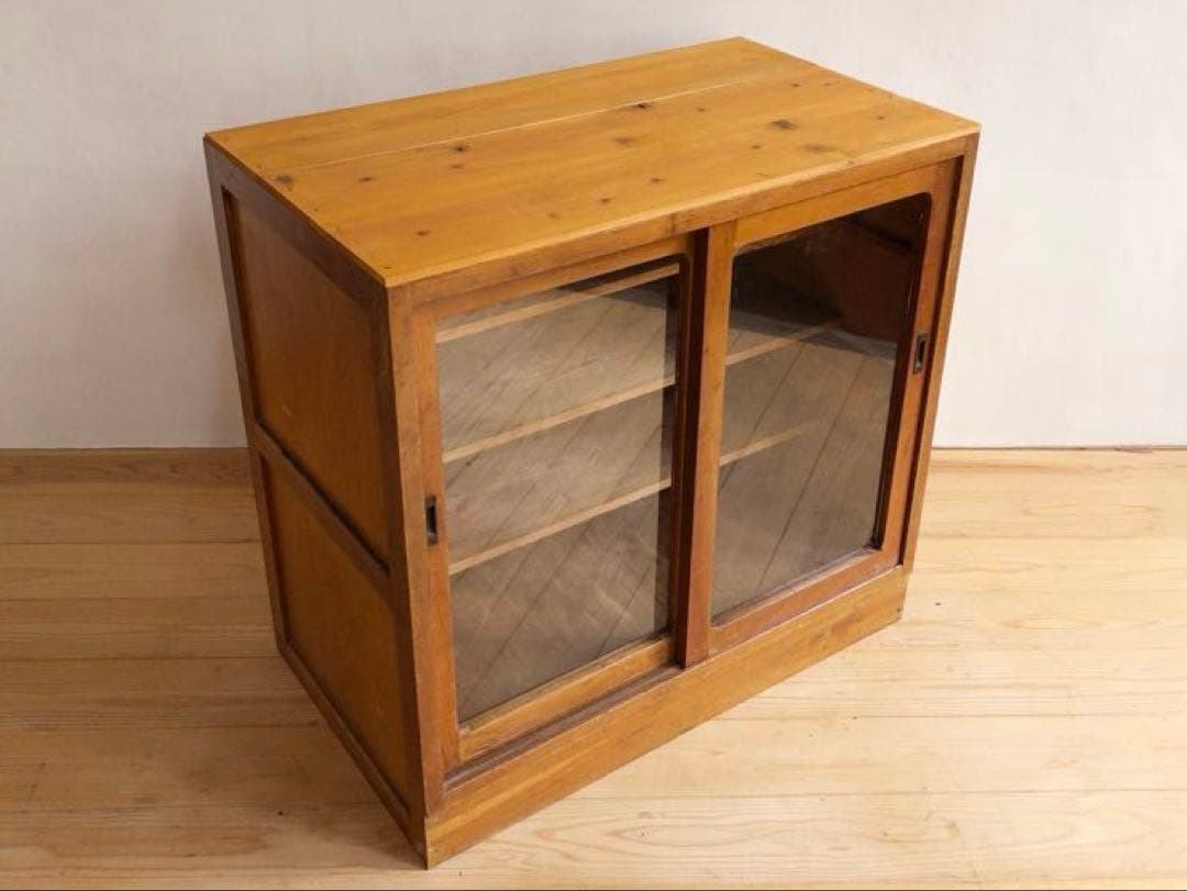 ガラス棚　木製　収納棚　引き戸　古道具　古家具　アンティーク