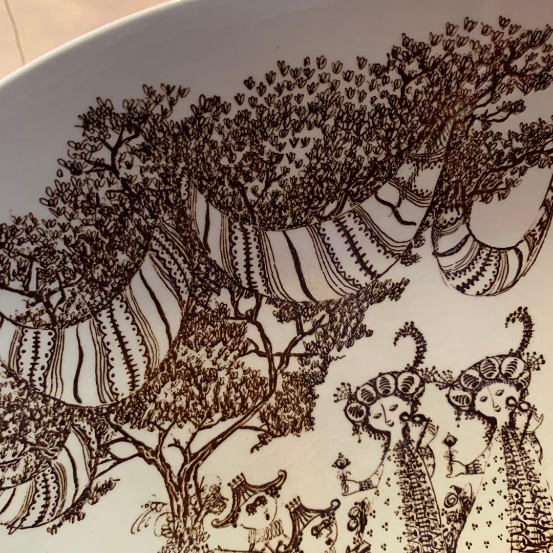 ビヨンヴィンブラッド　題名セレナーデのレアな茶色の絵皿！1960年代のブラッド！