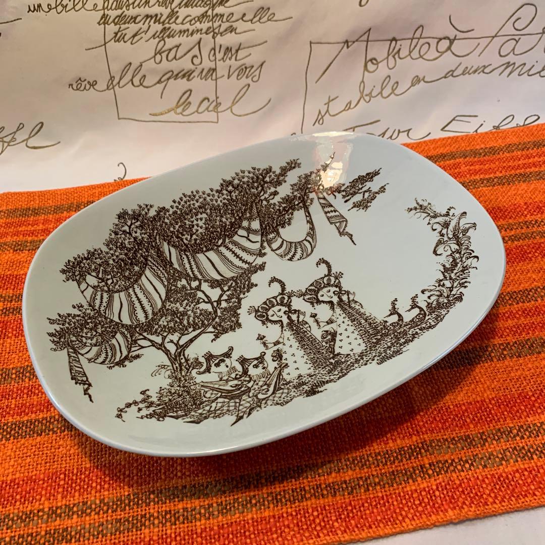 ビヨンヴィンブラッド　題名セレナーデのレアな茶色の絵皿！1960年代のブラッド！