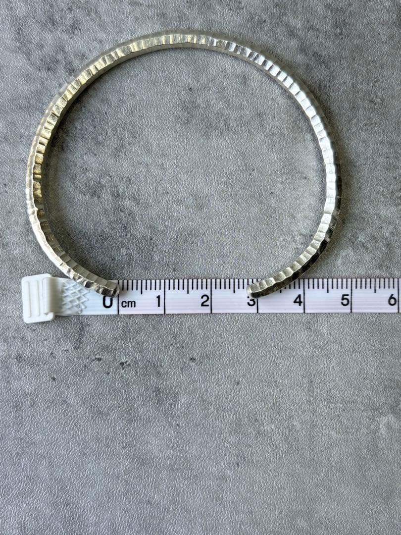 カレンシルバー　バングル　シンプル　ユニセックス