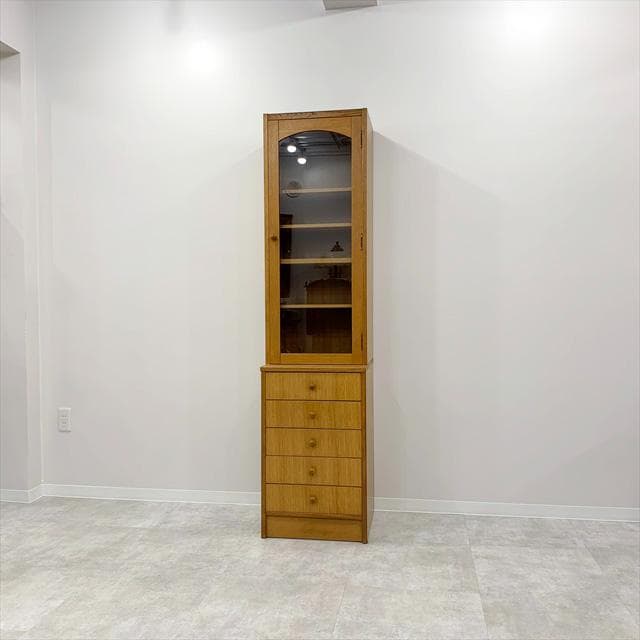 80'sヴィンテージオーク突板スリム食器棚（カップボード）