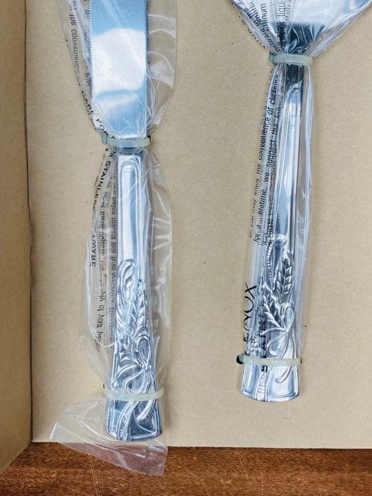 LENOX Holiday クリスマス　ケーキナイフ　ケーキサーバー