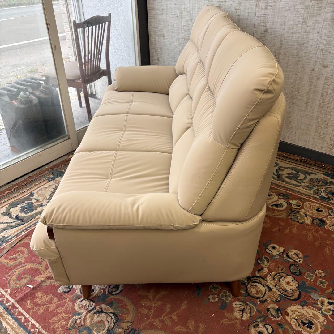 北欧レトロ ニトリ Nシールド フェイクレザーソファー 三人掛けソファー