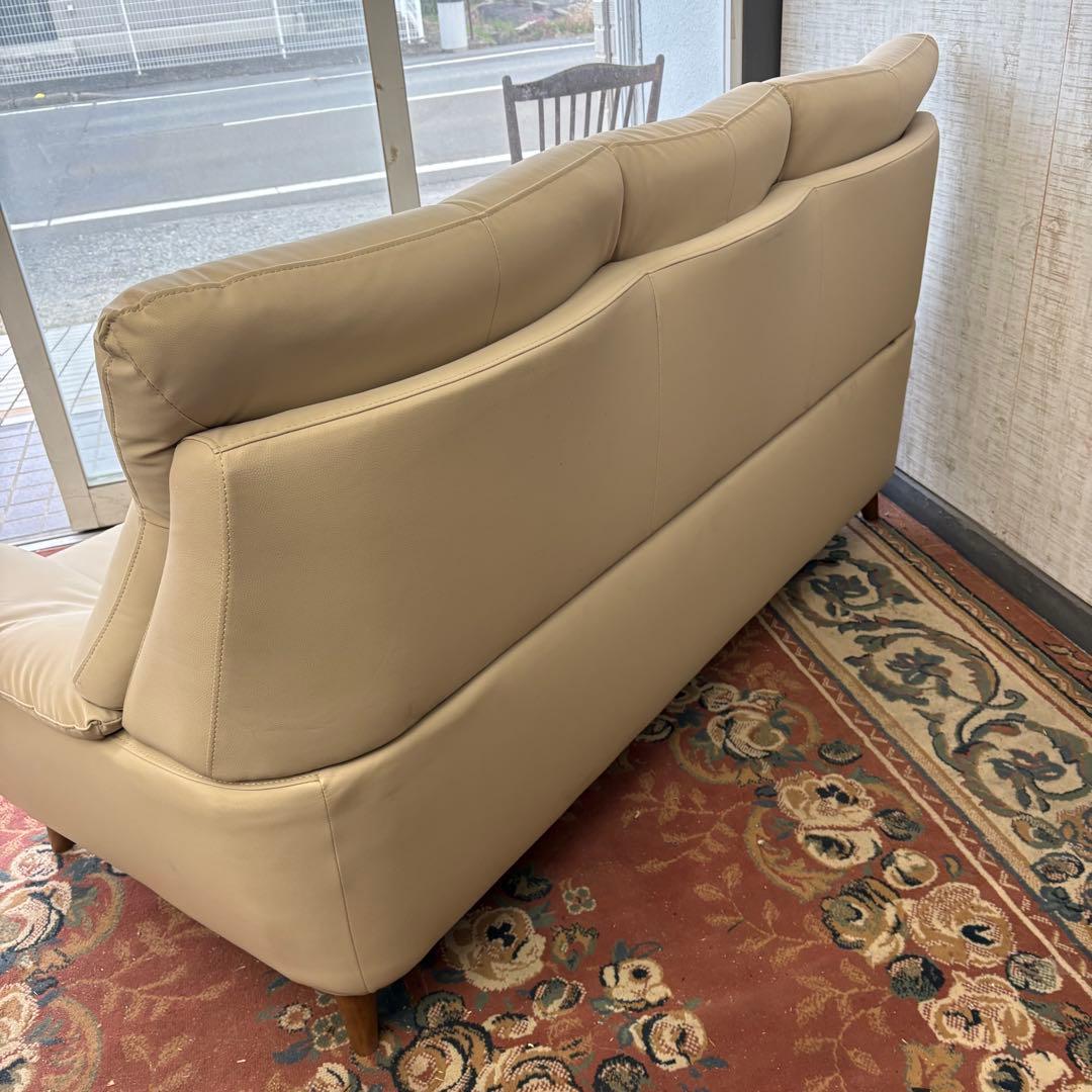 北欧レトロ ニトリ Nシールド フェイクレザーソファー 三人掛けソファー