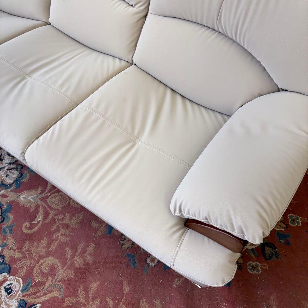 北欧レトロ ニトリ Nシールド フェイクレザーソファー 三人掛けソファー