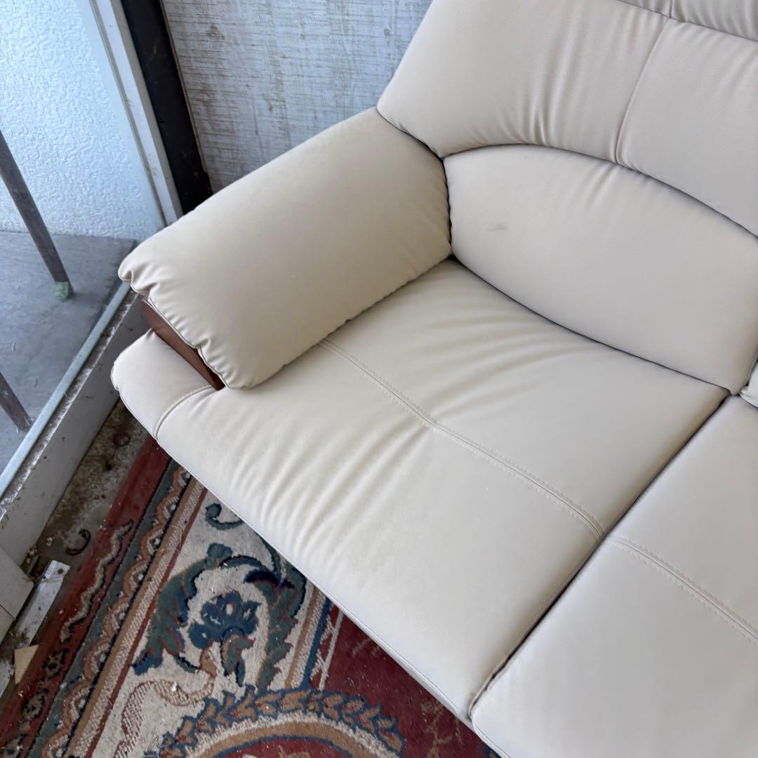 北欧レトロ ニトリ Nシールド フェイクレザーソファー 三人掛けソファー